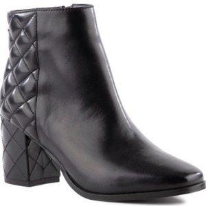 Seychelles Paramount Quilted Bootie, NEW, size 11, black leather